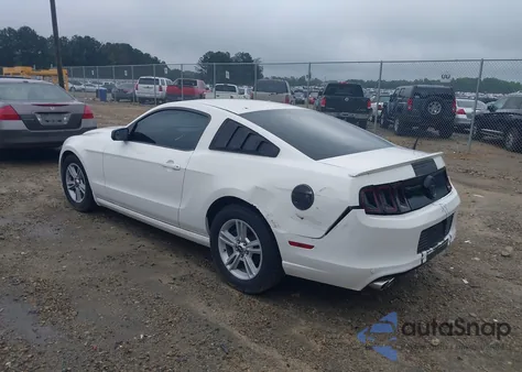 2013 Ford Mustang V6 from USA, damaged, VIN 1ZVBP8AM8D5242951